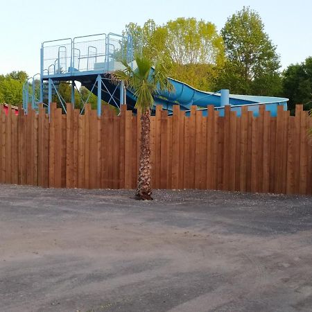 Mobilhome Bien Equipe Et Climatise Mimizan-Plage Екстериор снимка